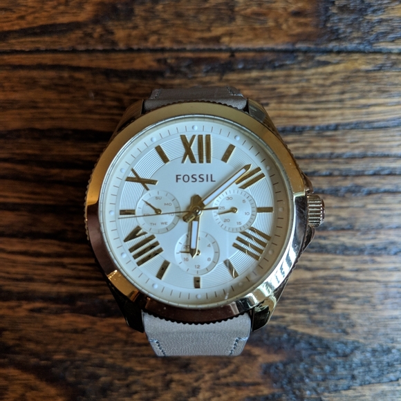 Fossil Chronograph Watch - Picture 3 of 5